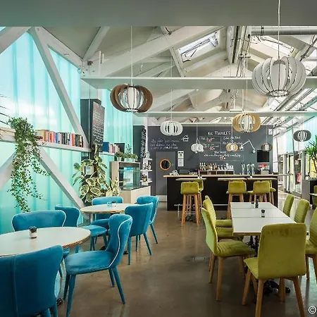 Libera Et Restaurant Colombelles 호텔