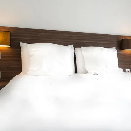 Libera Colombelles מלון