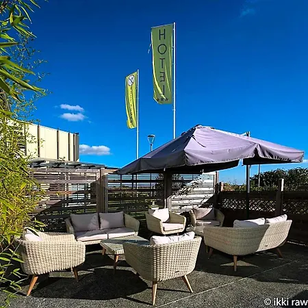 Libera Et Restaurant Colombelles Hotel