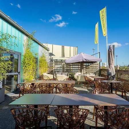 Libera Colombelles מלון