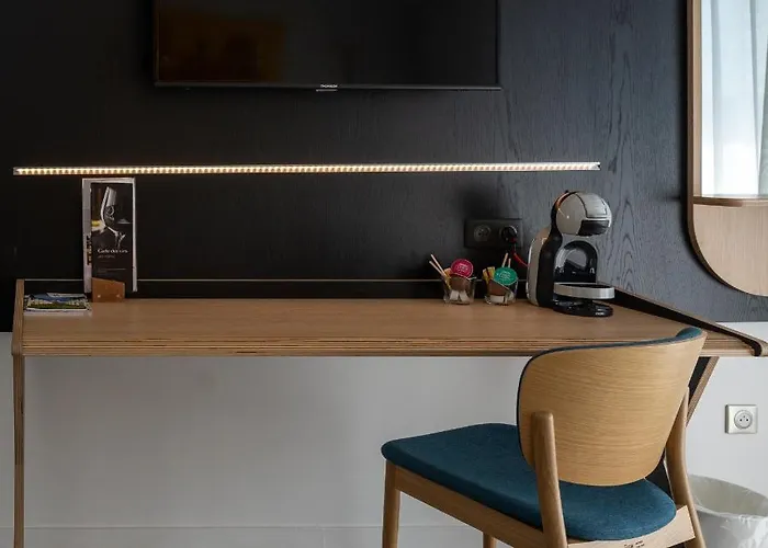 Libera Colombelles מלון קאין